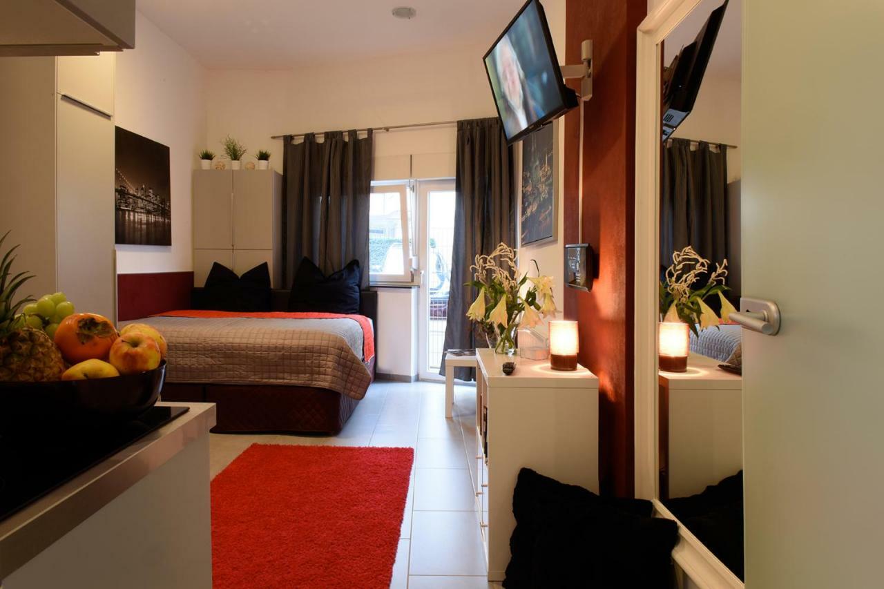 Haus Gronau Daire Bergisch Gladbach Dış mekan fotoğraf
