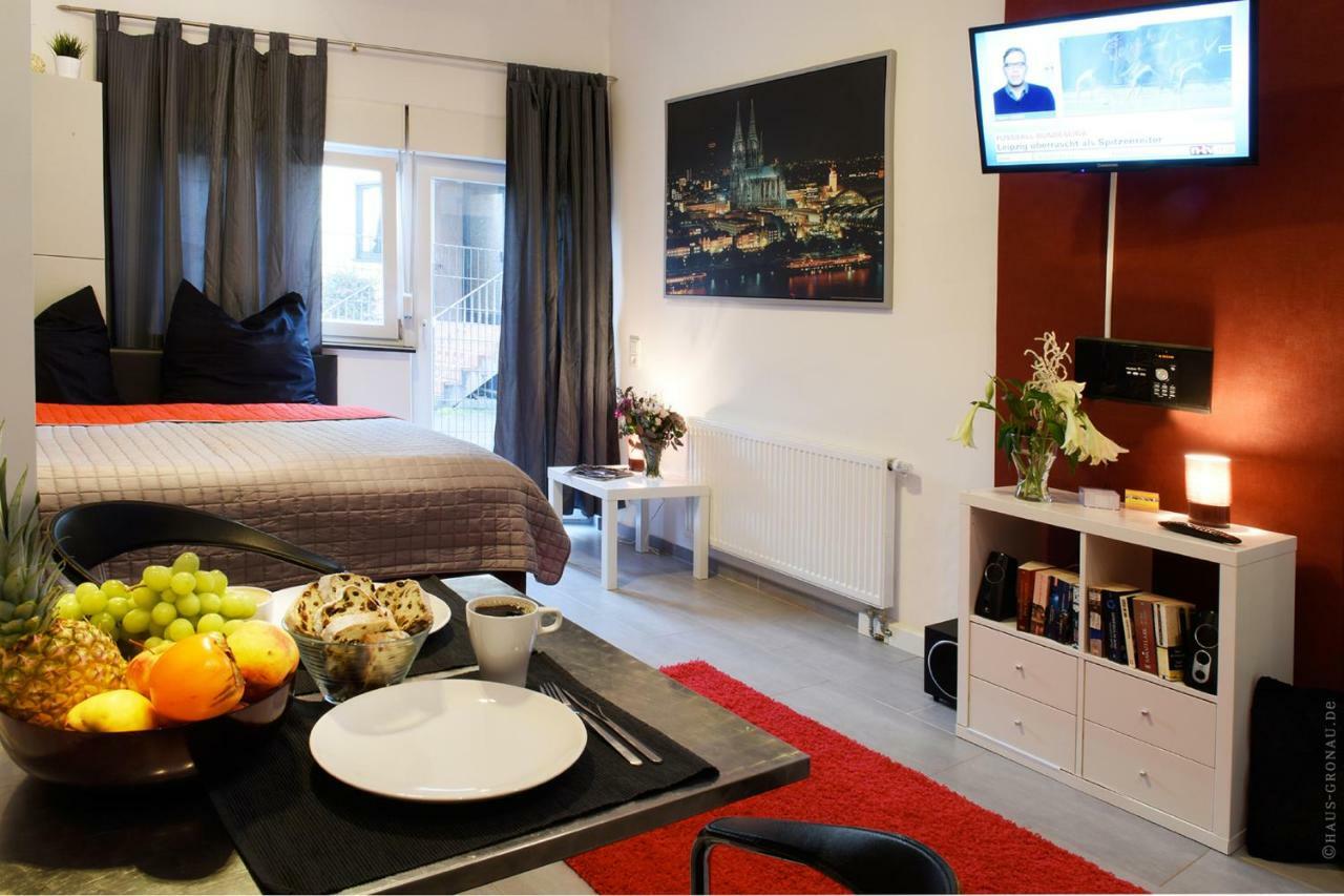 Haus Gronau Daire Bergisch Gladbach Dış mekan fotoğraf